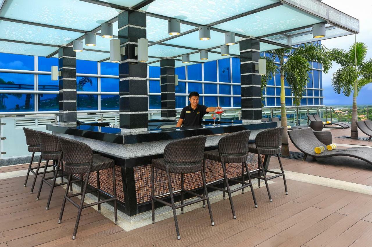 Richmonde Hotel Iloilo Exterior foto